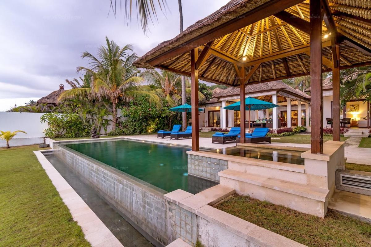 Villa Gita Candidasa Exterior foto